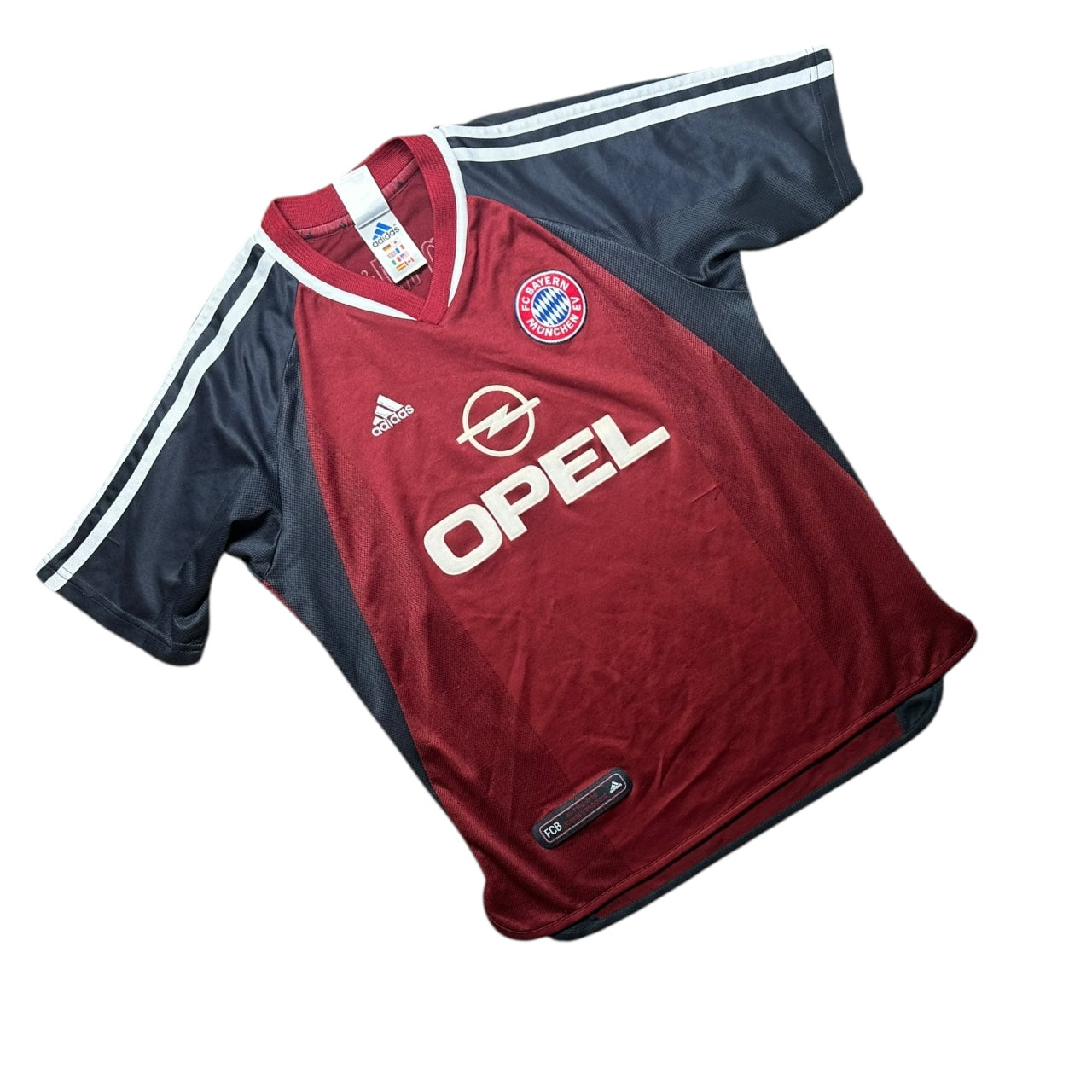 Bayern Munich Football Shirt 2001/2002 Home (S)