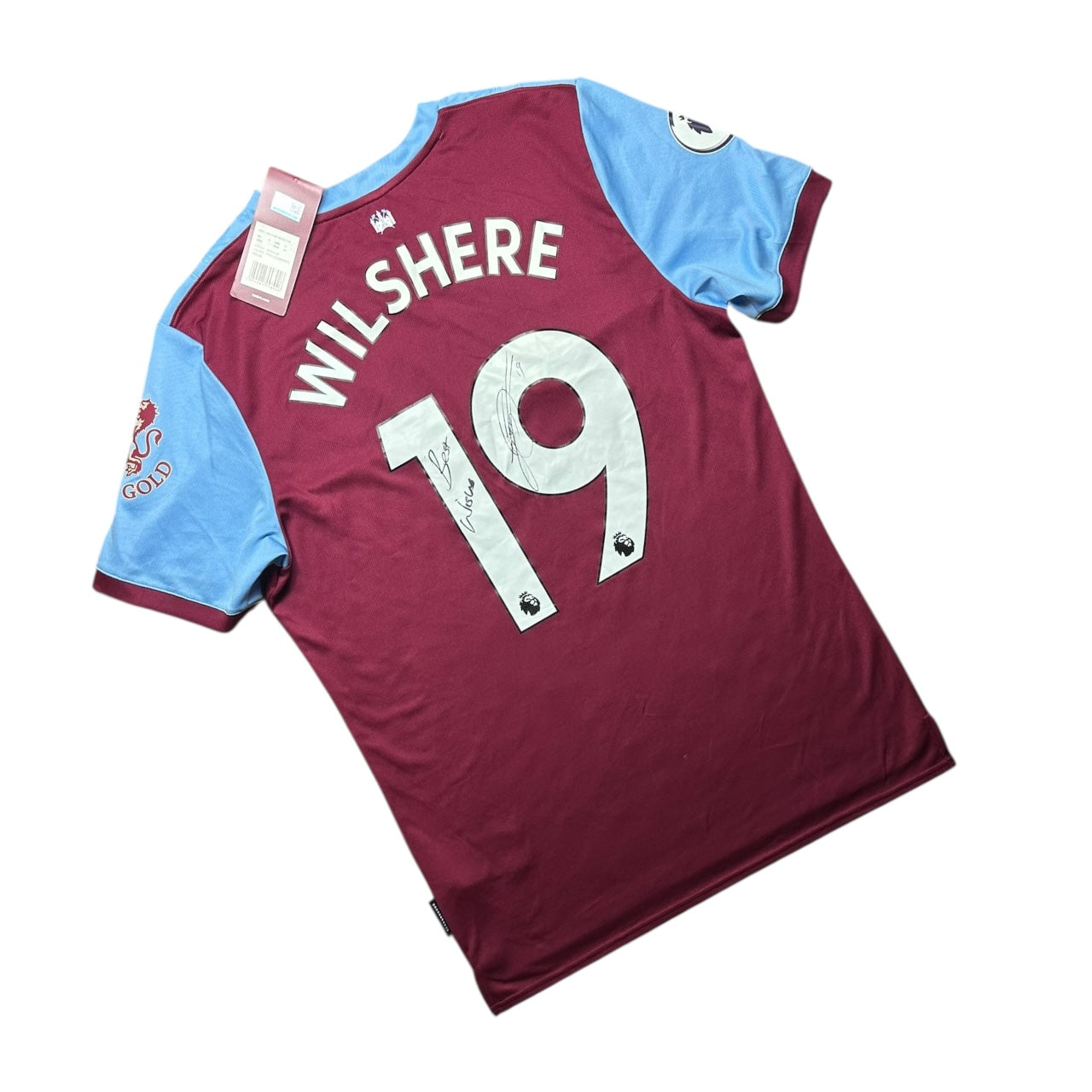 West Ham Football Shirt Home 2019/2020 Wilshere 19 BNWT Signed (M)