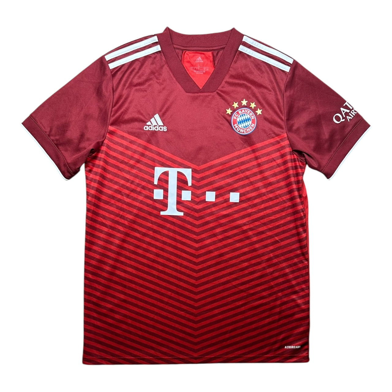 Bayern Munich Football Shirt 2021/2022 Home Davies 19 (L)
