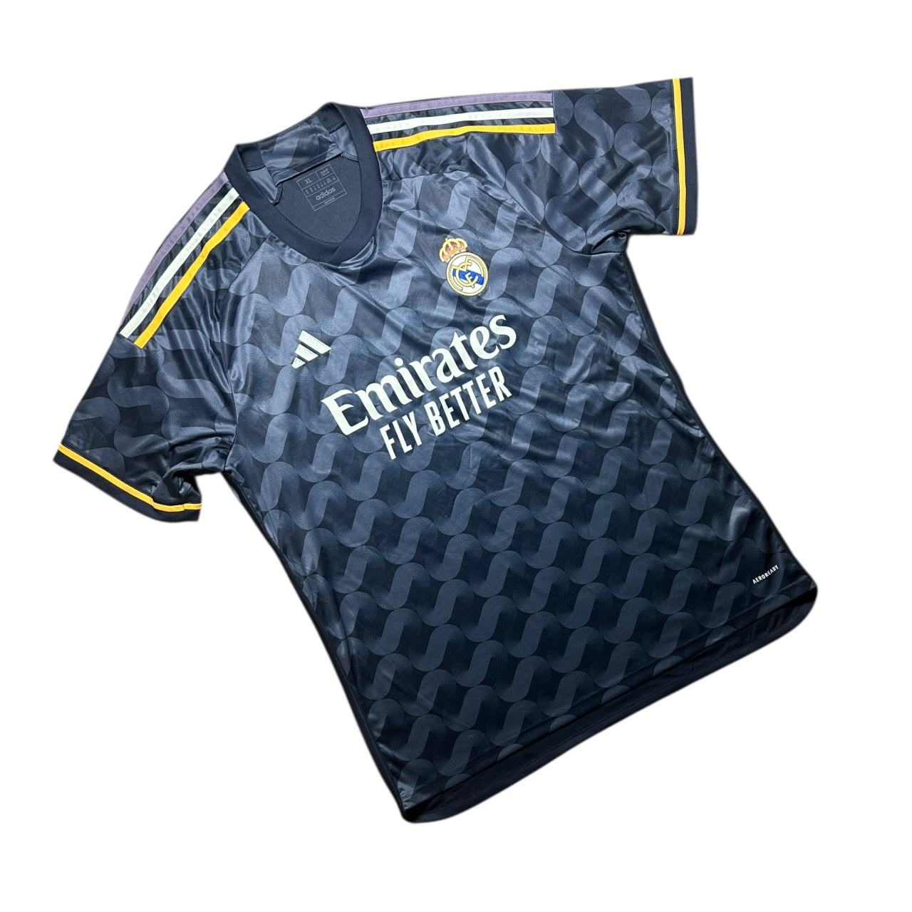 Real Madrid Football Shirt 2023/2024 Away (XL)