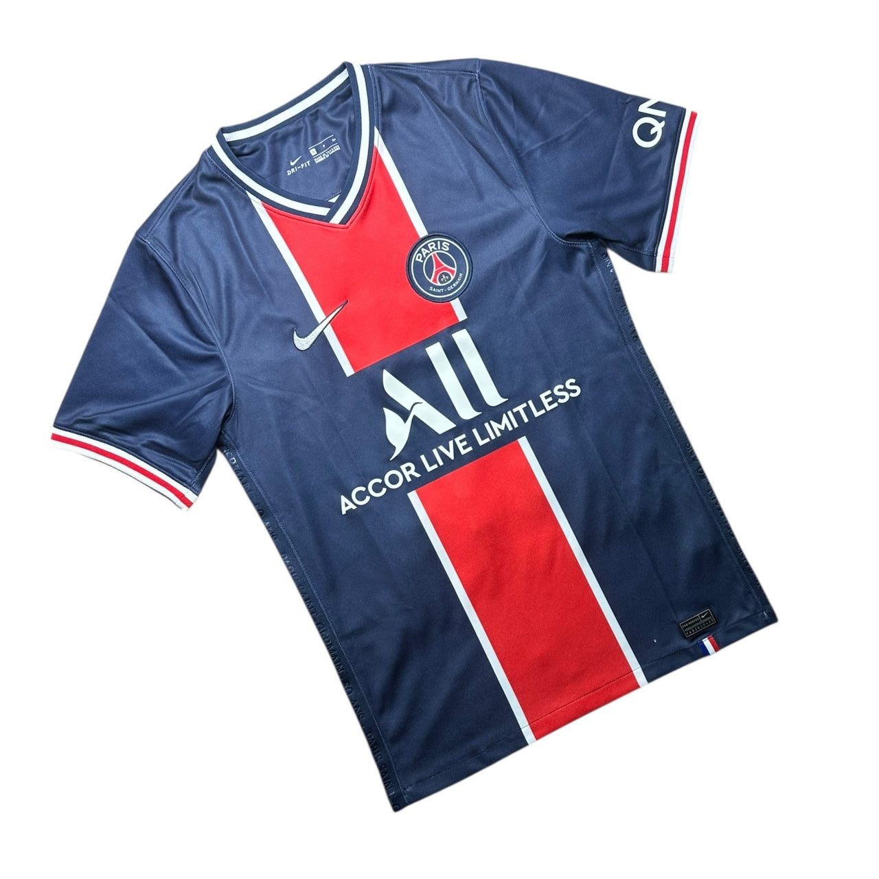 Paris Saint Germain Football Shirt 2020/2021 Home Mbappe 7 (S)