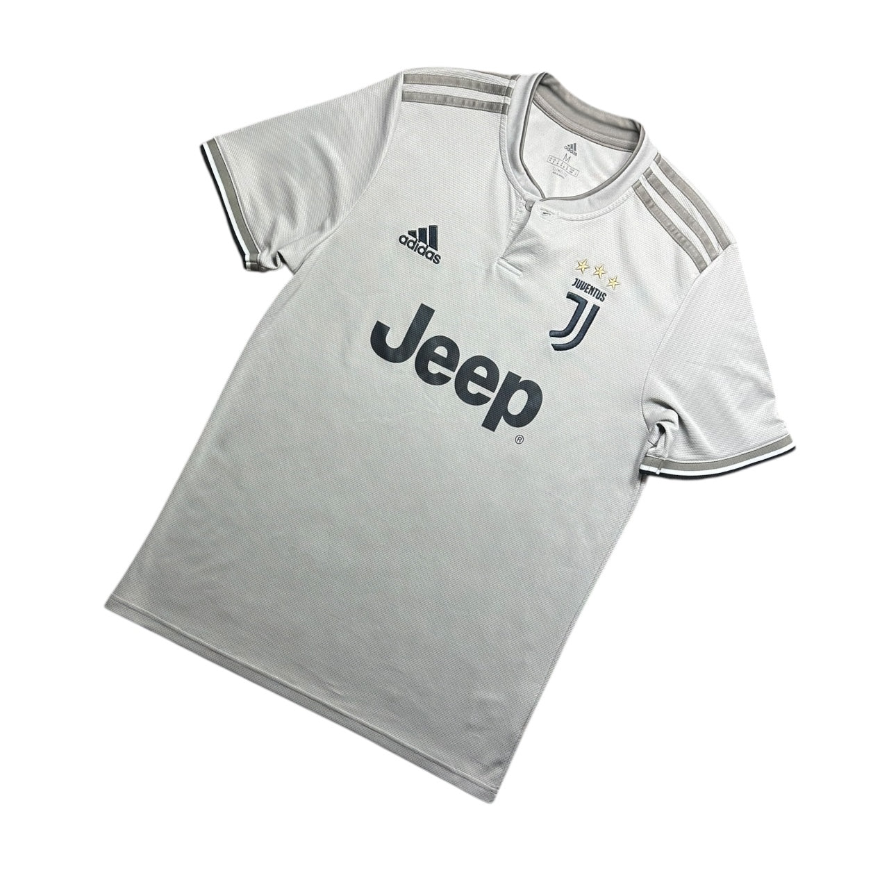 Juventus Football Shirt 2018/2019 Away (M)