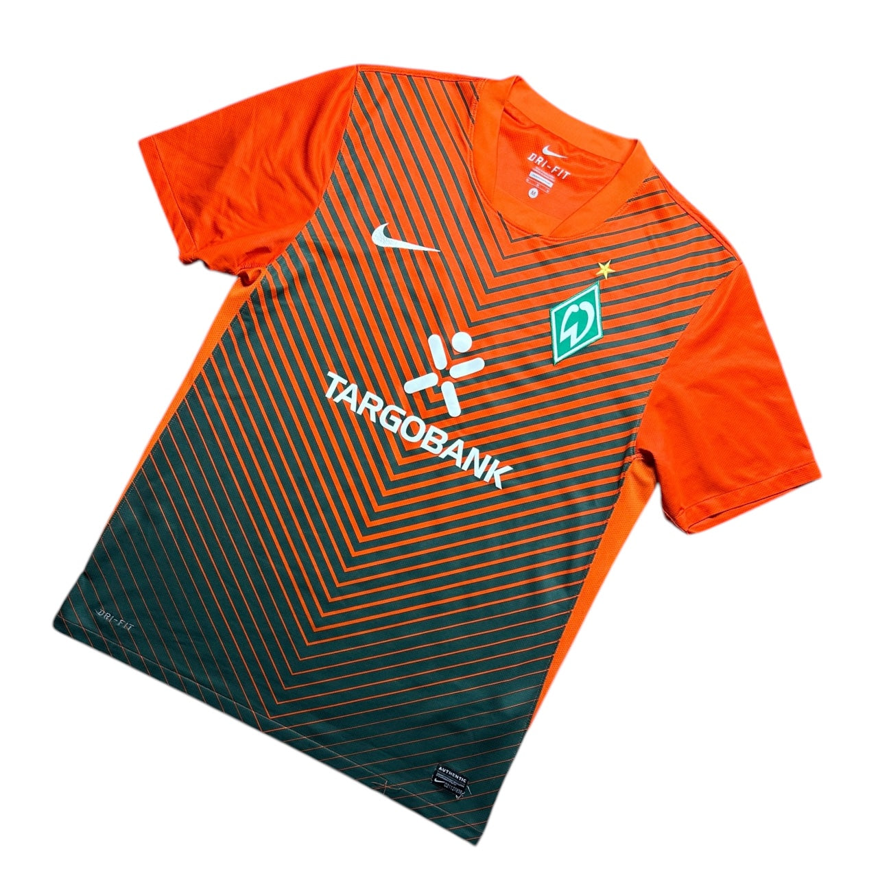 Werder Bremen Football Shirt 2011/2012 Away (M)