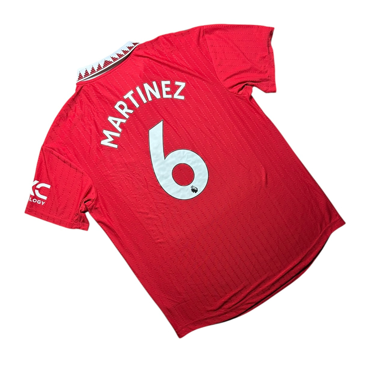 Manchester United Football Shirt 2022/2023 Home Heat.RDY Martinez 6 (XL)