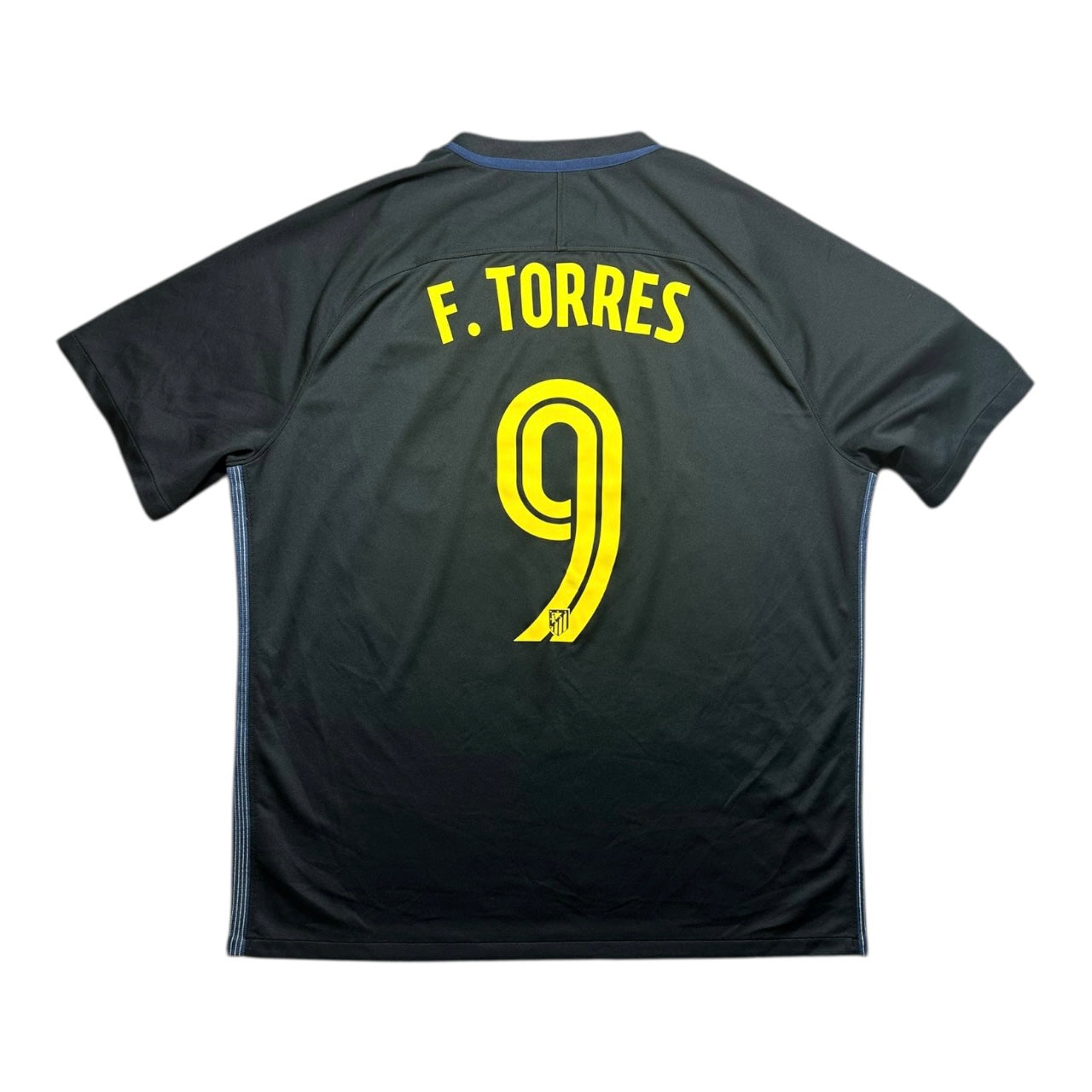 Atletico Madrid Football Shirt 2016/2017 Away F.Torres 9 (XL)