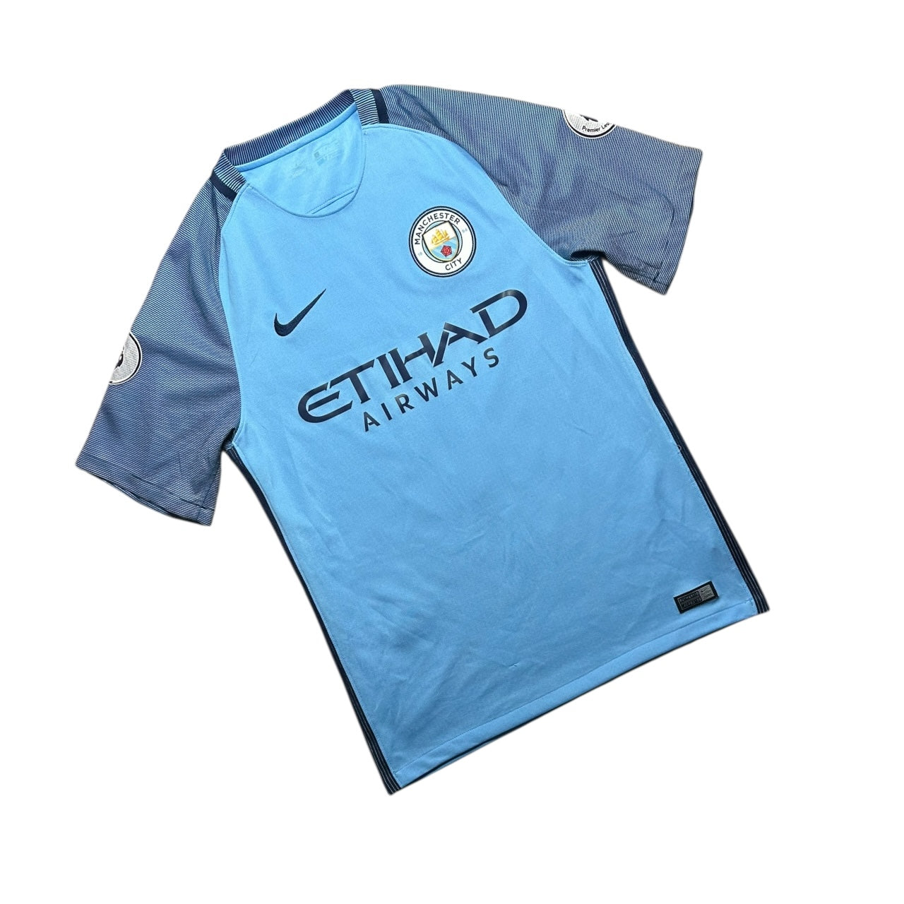 Manchester City Football Shirt 2017/2018 Home Kun Aguero 10 (S)