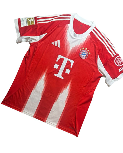 Bayern Munich Football Shirt Home 2025/2026 (XL)