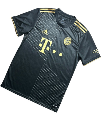 Bayern Munich Football Shirt 2021/2022 Away (M)