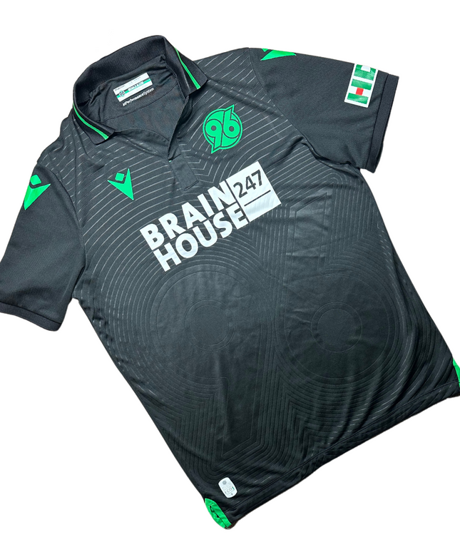 Hannover 96 2021/2022 Away Football Shirt