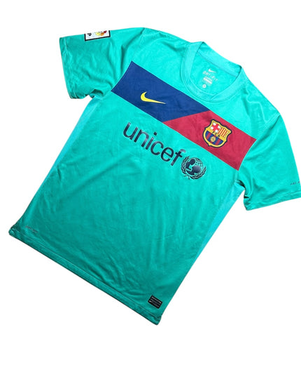 Barcelona Football Shirt 2010/2011 Away Xavi 6 (M)