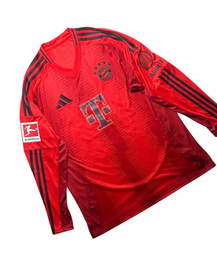 Bayern Munich Football Shirt 2024/2025 Away Muller 25 L/S (XL)