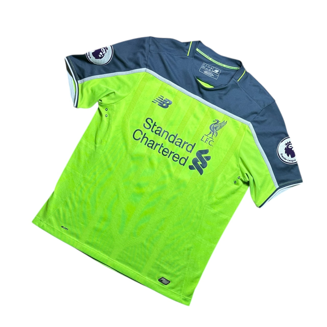 Liverpool Football Shirt 2016/2017 Third Mane 19 (M)