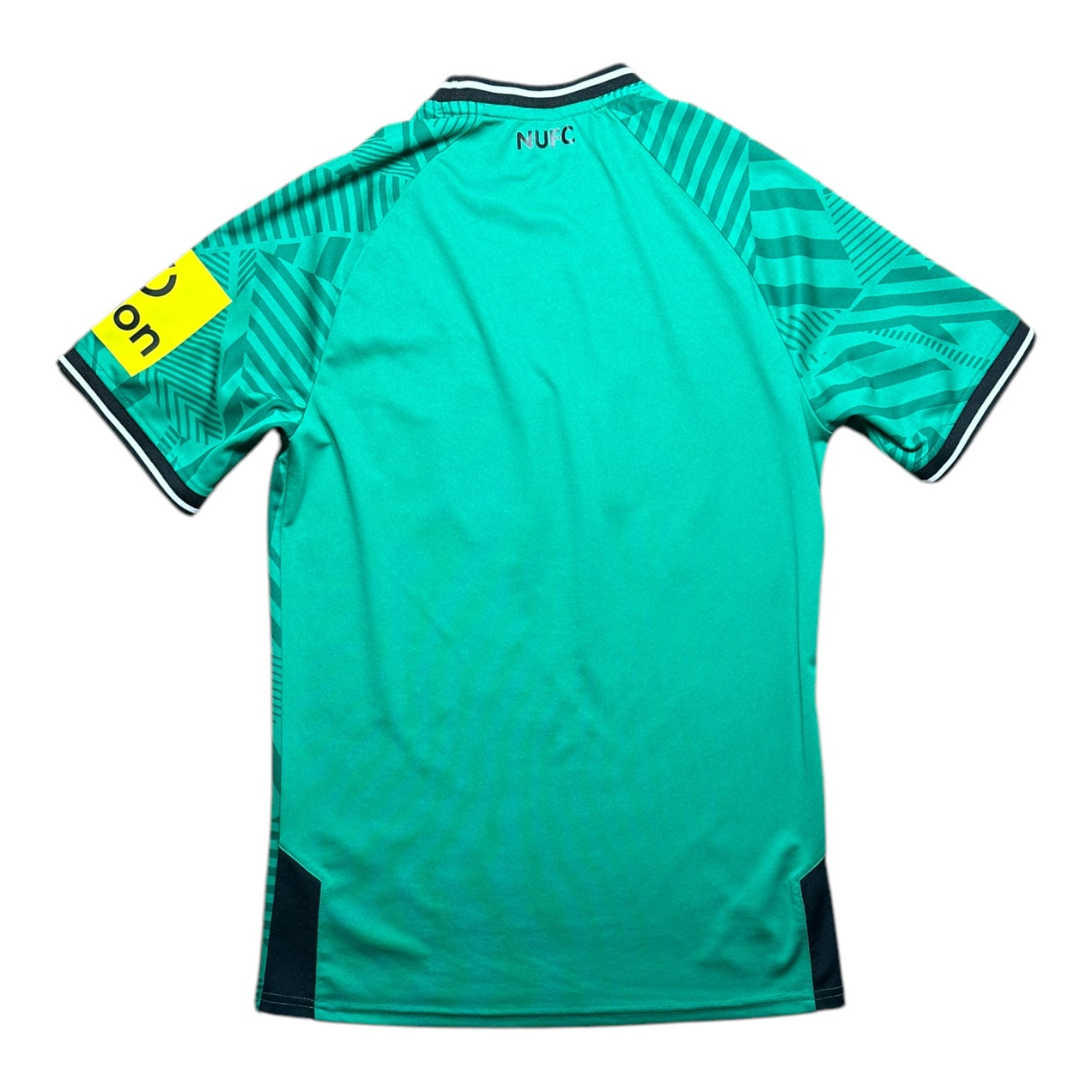 Newcastle Football Shirt 2023/2024 Away (S)