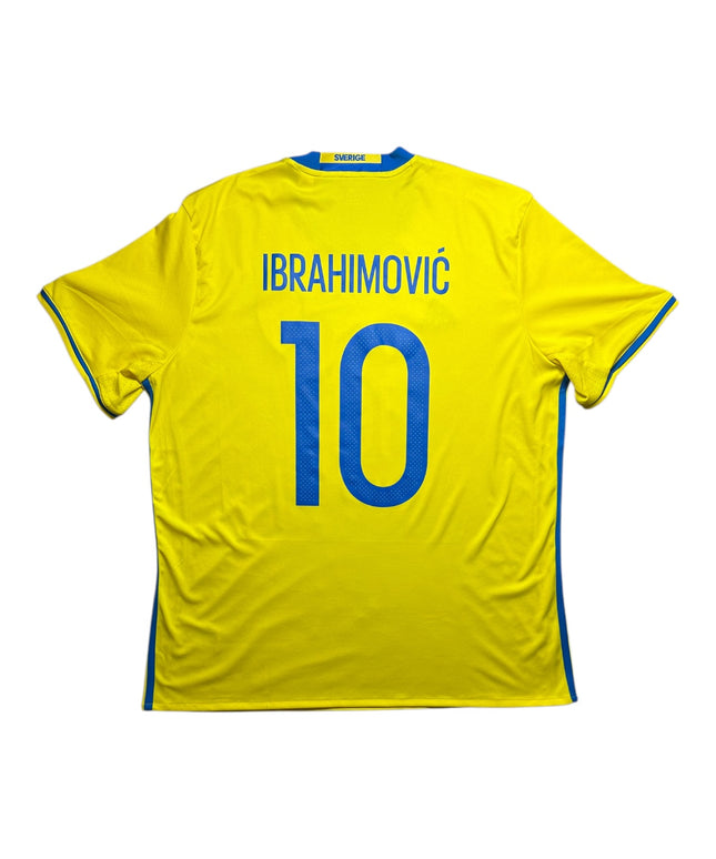Sweden Football Shirt 2016/2017 Home Ibrahimovic 10 (XL)