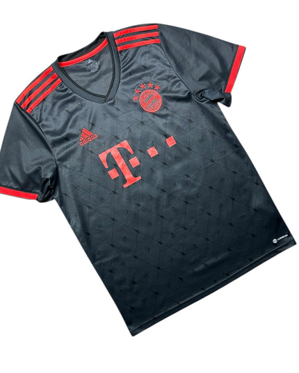 Bayern Munich Football Shirt Third 2022/2023 Joao Cancelo 22 (L)