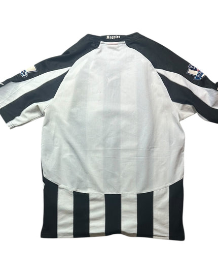 Newcastle Football Shirt Home 2010/2011 (M)