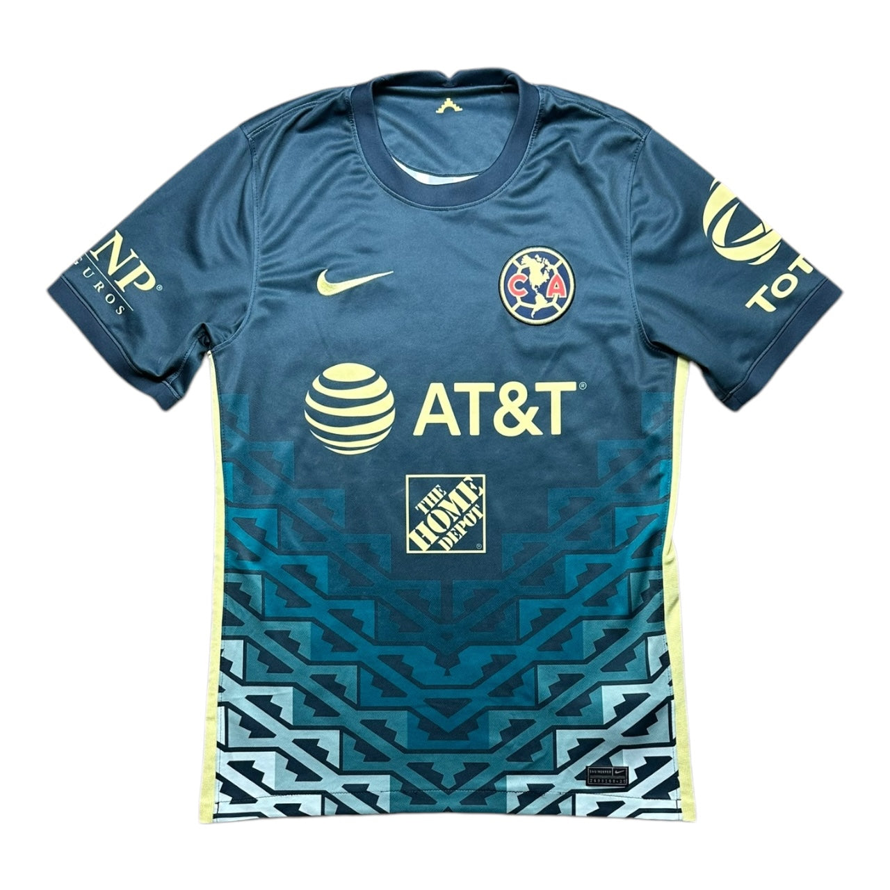 Club America Football Shirt 2021/2022 Away (S)