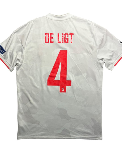 Juventus Football Shirt 2019/2020 Away De Ligt 4 UCL (L)