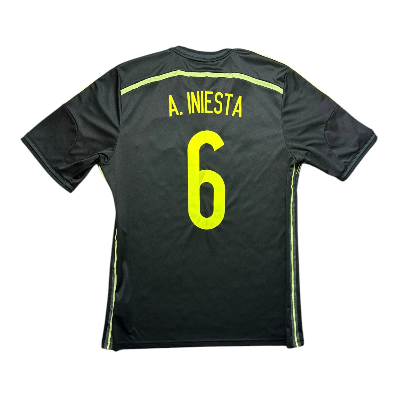Spain Football Shirt 2013/2015 Away Iniesta 6 (L)