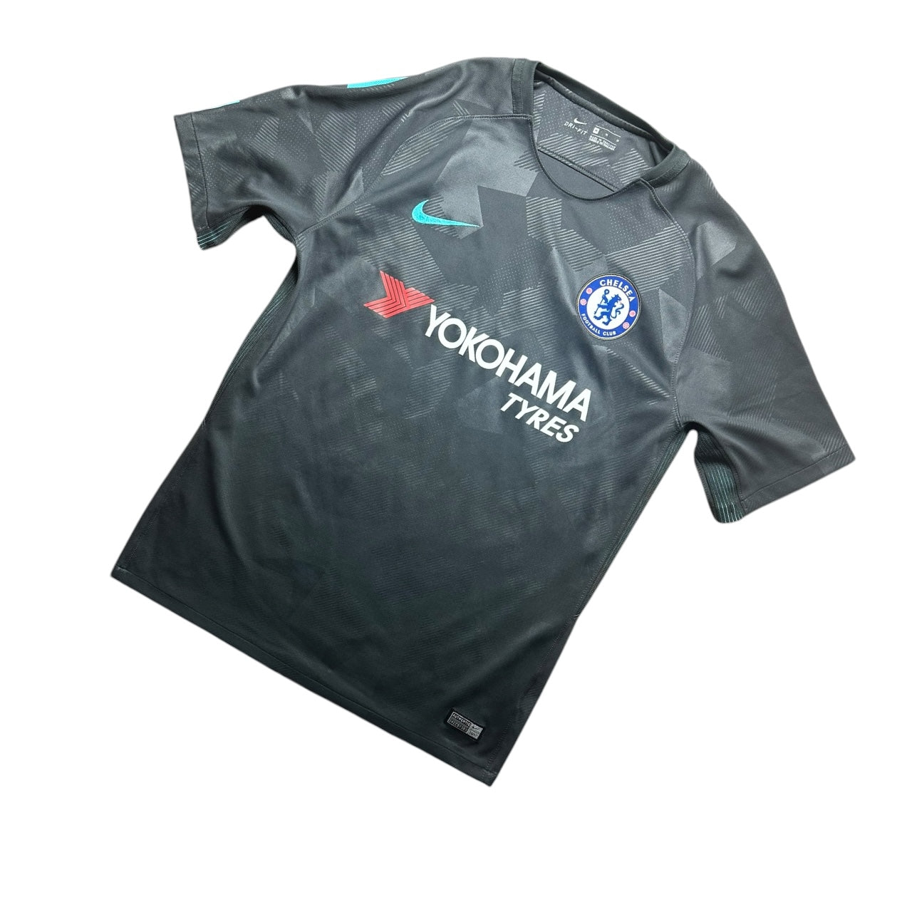 Chelsea Football Shirt Third 2017/2018 (M)
