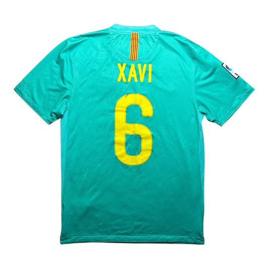 Barcelona Football Shirt 2010/2011 Away Xavi 6 (M)
