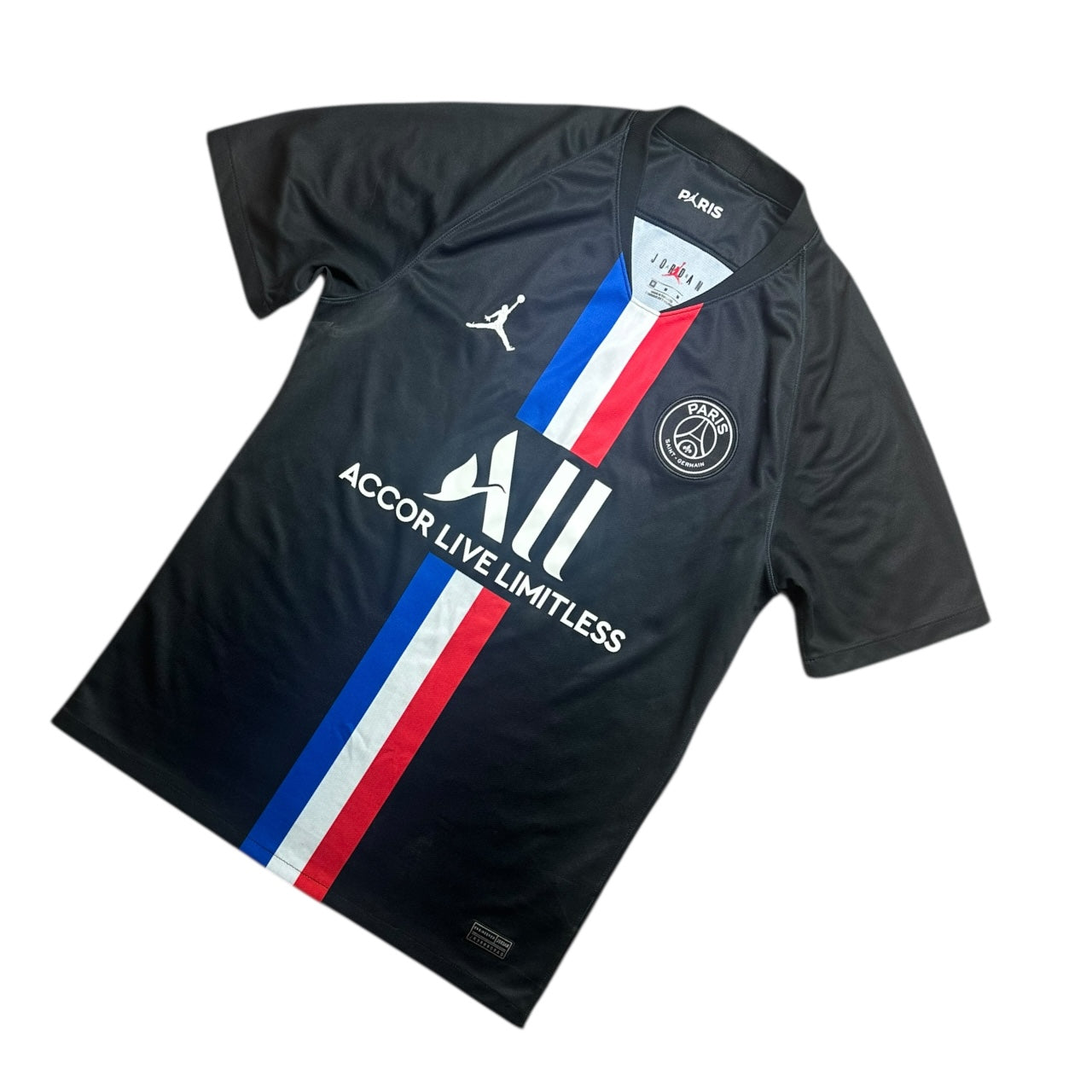 Paris Saint Germain Football Shirt 2019/2020 Fourth Jordan (M)