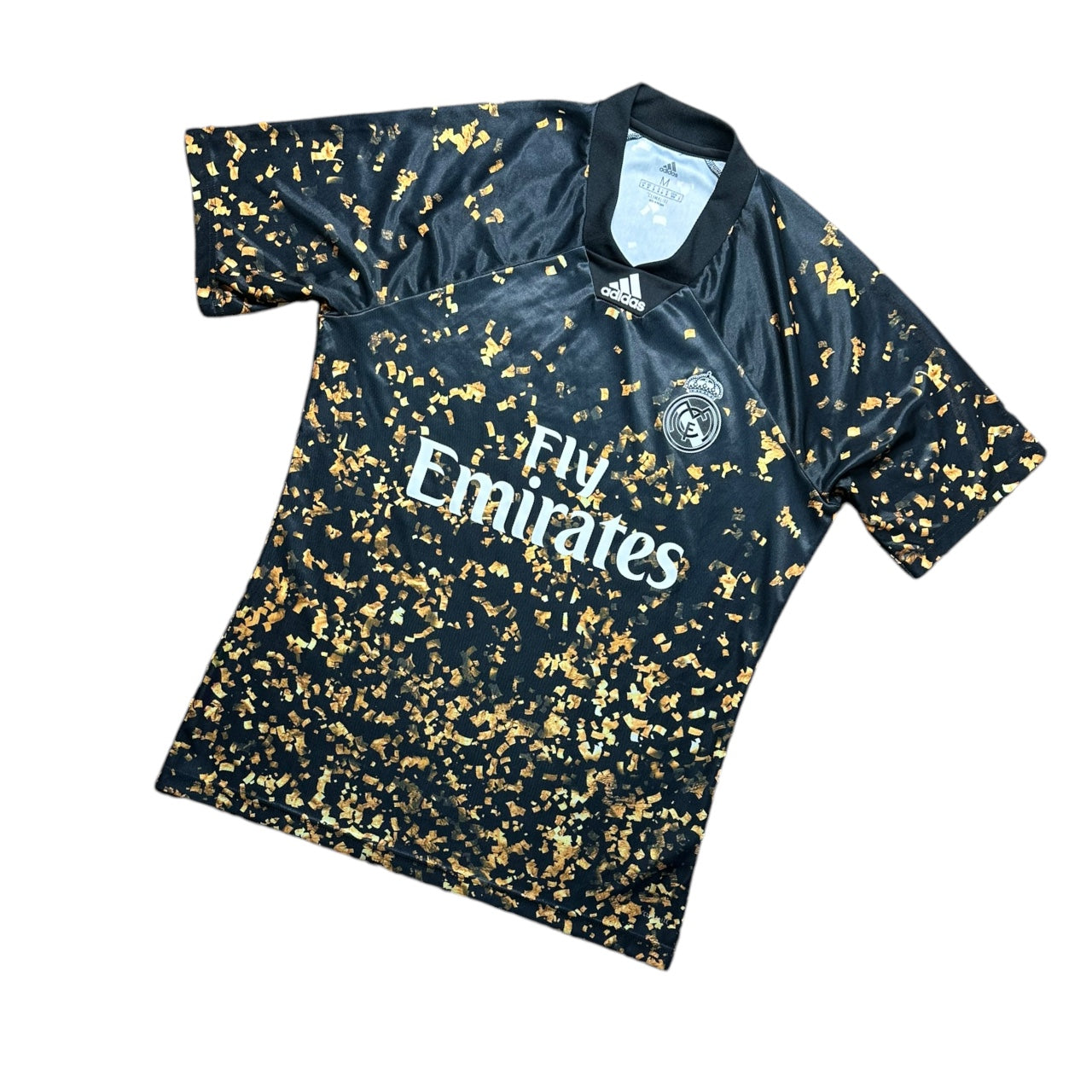 Real Madrid Football Shirt 2019/2020 Fourth (M)