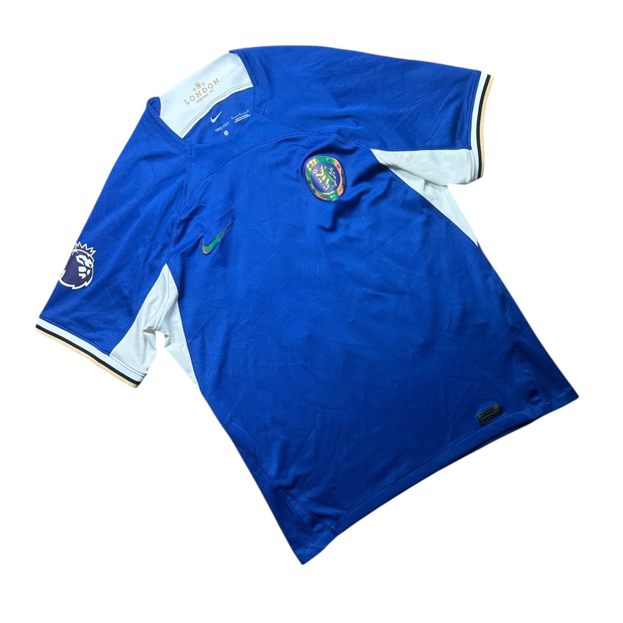 Chelsea Football Shirt Home 2023/2024 Chukwuemka 17 (M)