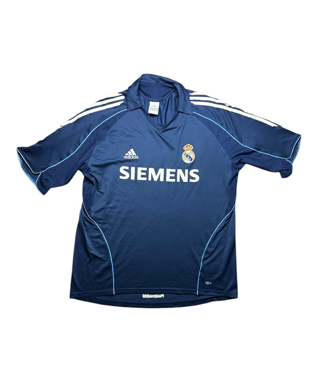 Real Madrid Football Shirt 2005/2006 Away (XL)