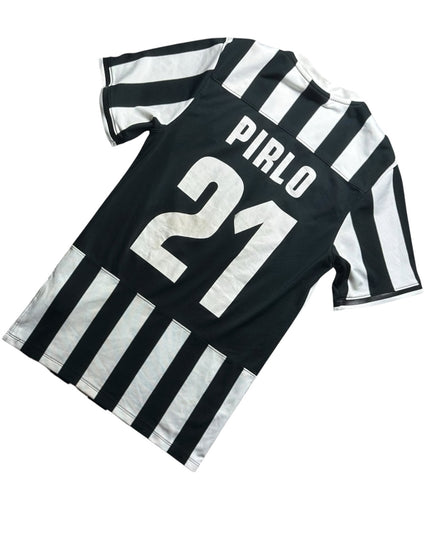 Juventus Football Shirt Home 2013/2014 Pirlo 24 (S)