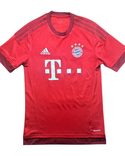 Bayern Munich Football Shirt 2015/2016 Home Robben 10 (S)