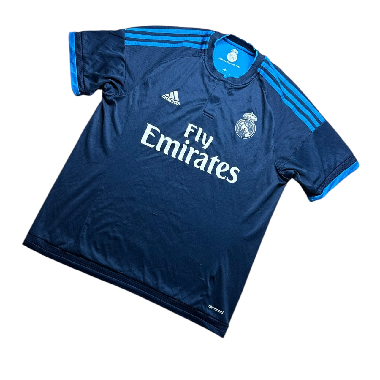 Real Madrid Football Shirt 2015/2016 Third (L)