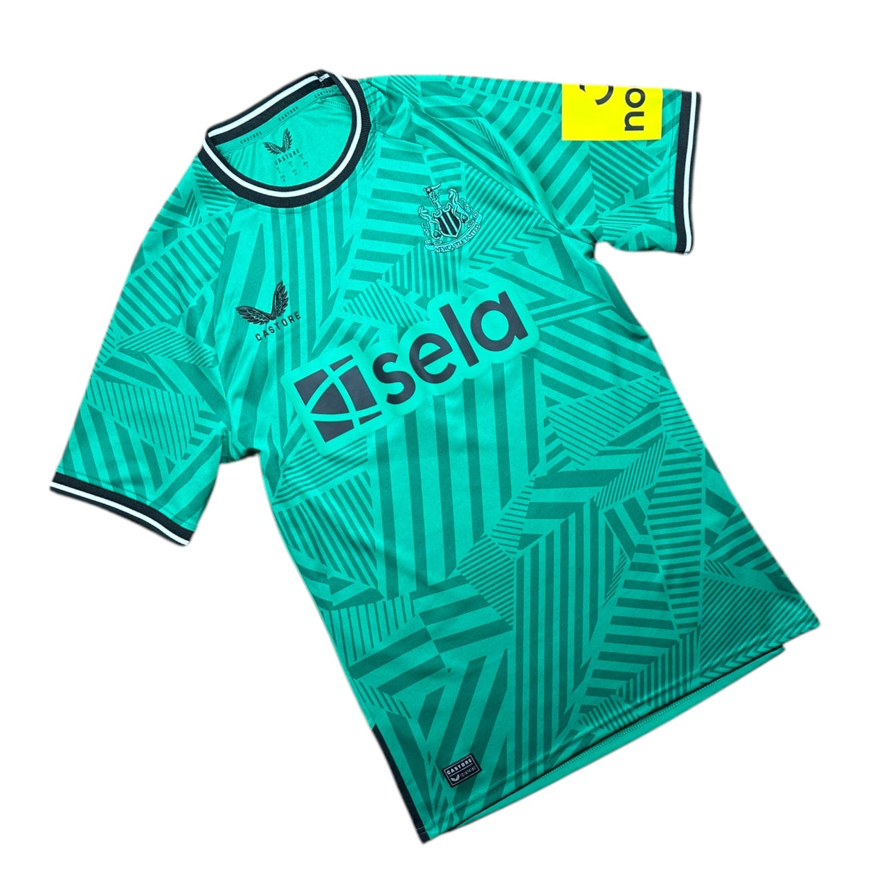 Newcastle Football Shirt 2023/2024 Away (S)