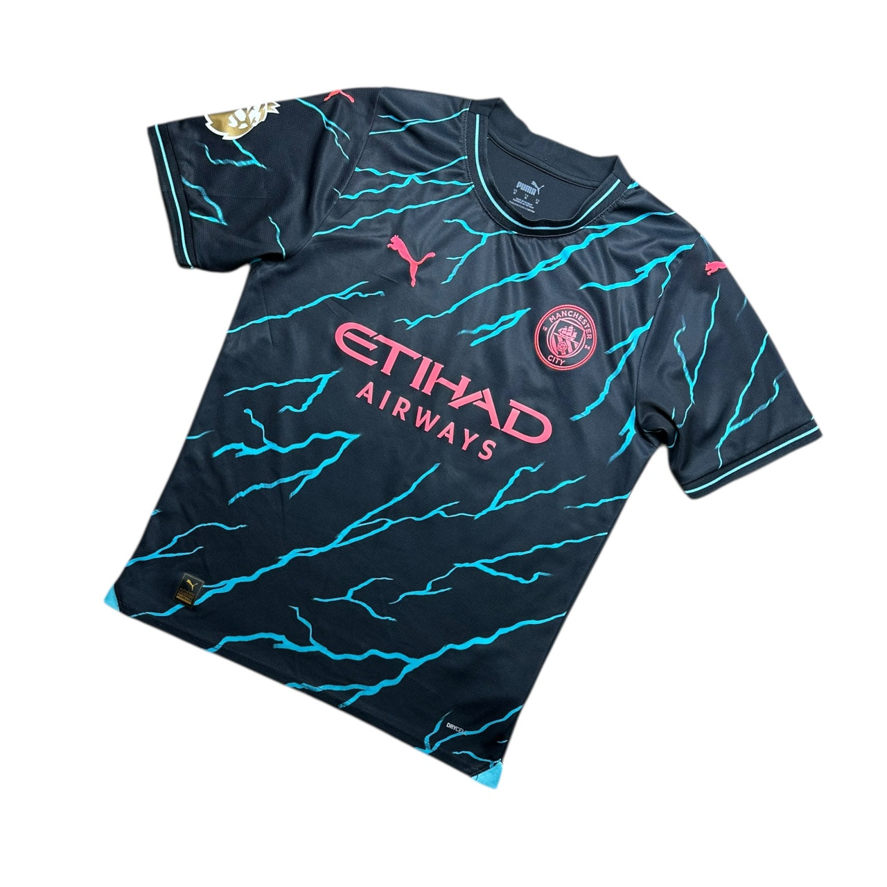 Manchester City Football Shirt 2023/2024 Third Gvardiol 24 (M)