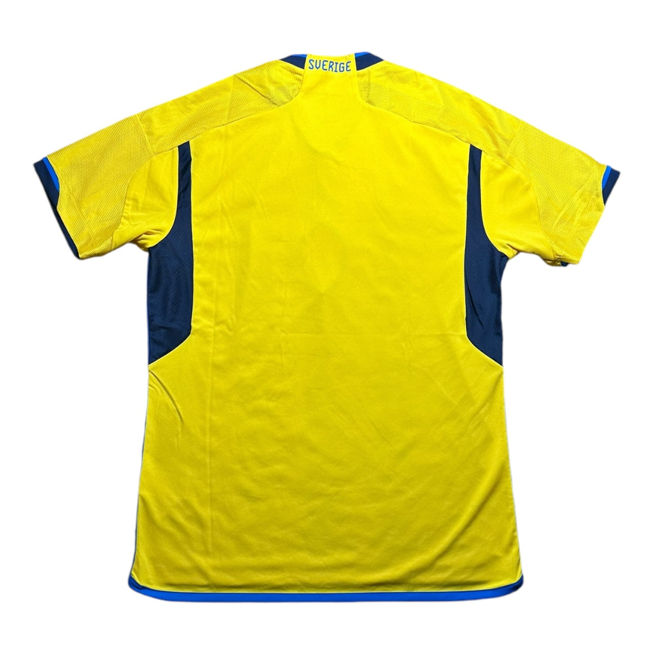 Sweden Football Shirt 2022 Home (L)