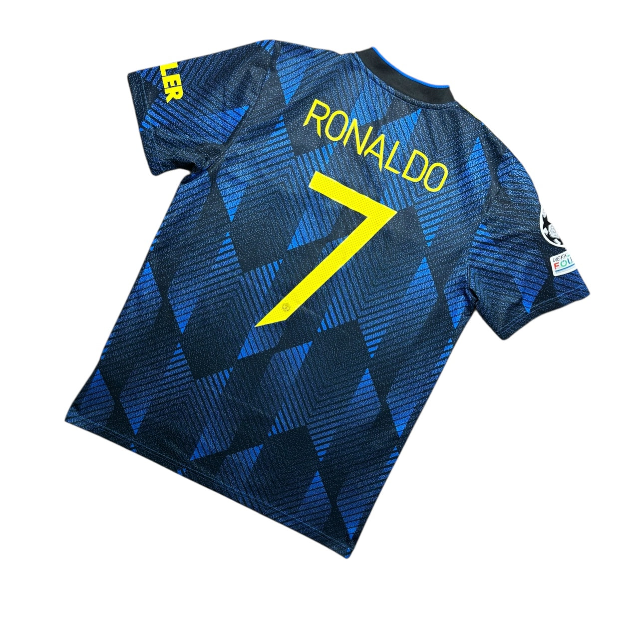 Manchester United Football Shirt 2021/2022 Third Ronaldo 7 UCL (M)