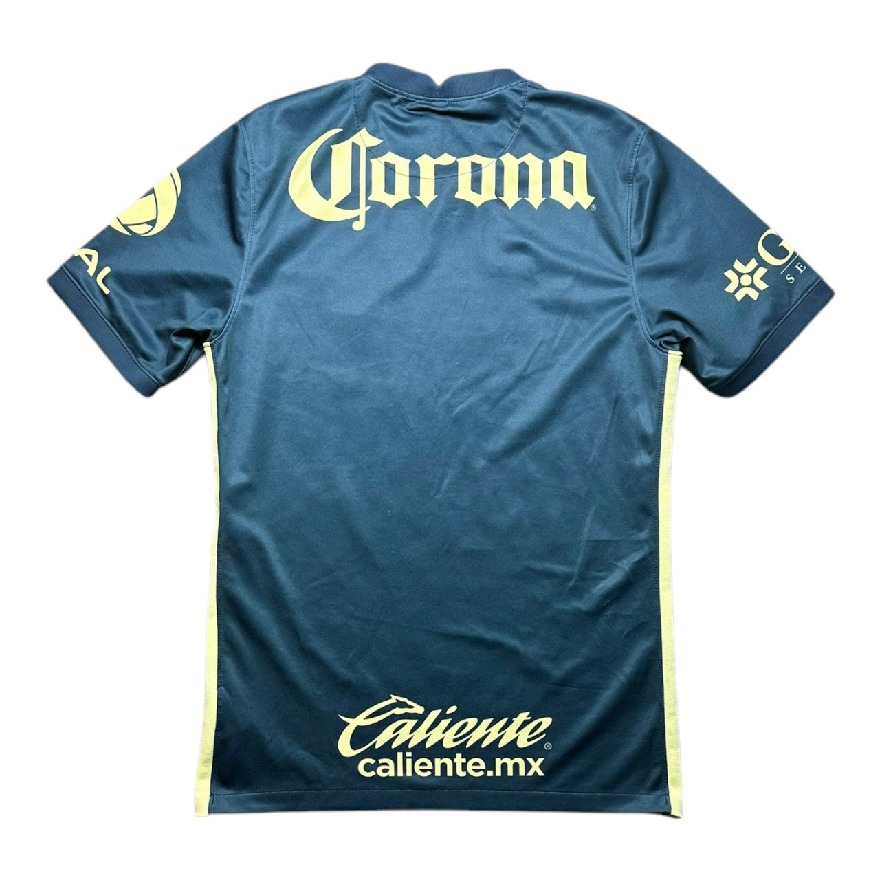 Club America Football Shirt 2021/2022 Away (S)