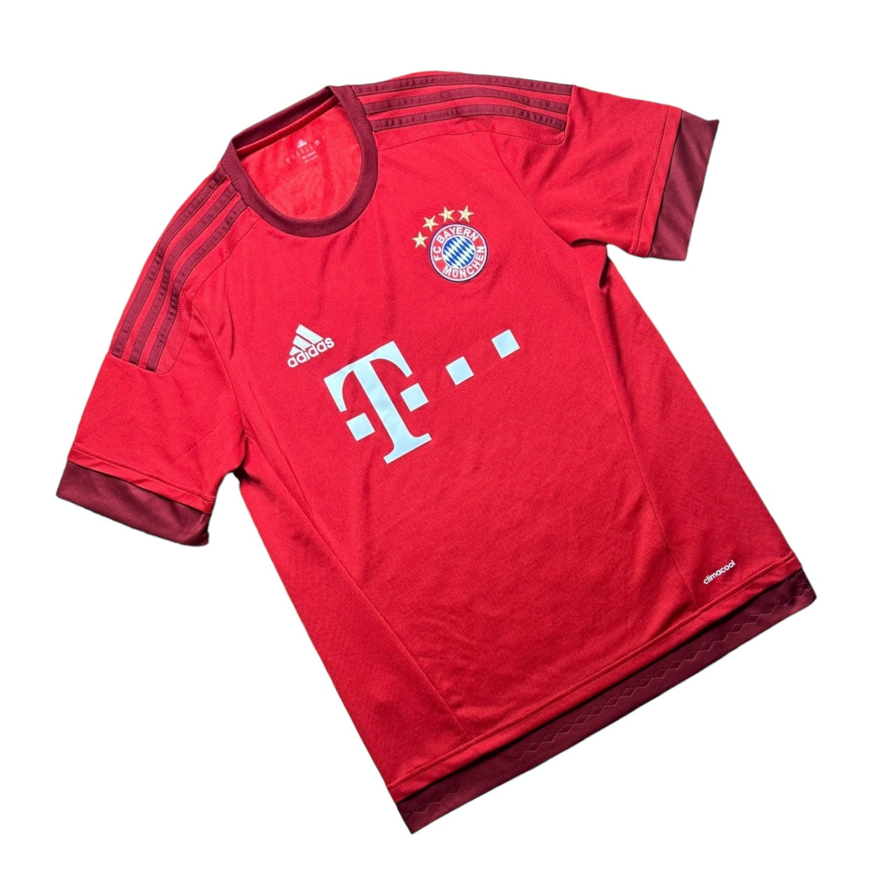 Bayern Munich 2015/2016 Home Football Shirt (M)