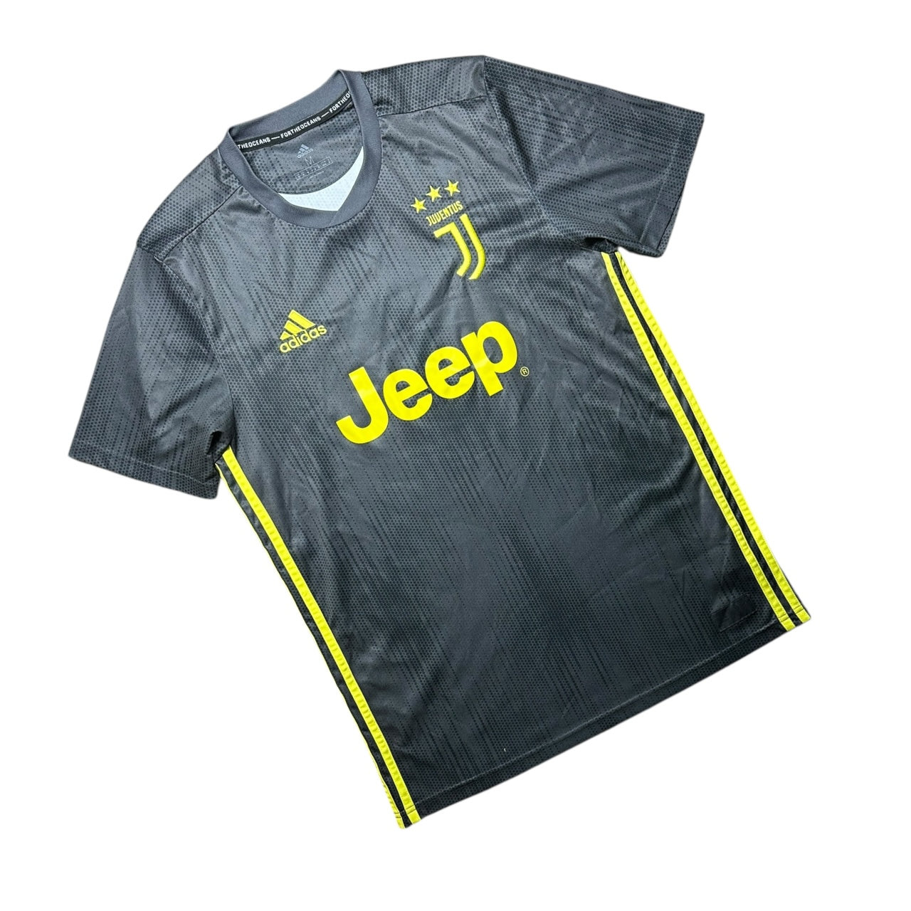 Juventus Football Shirt Third 2018/2019 (M)