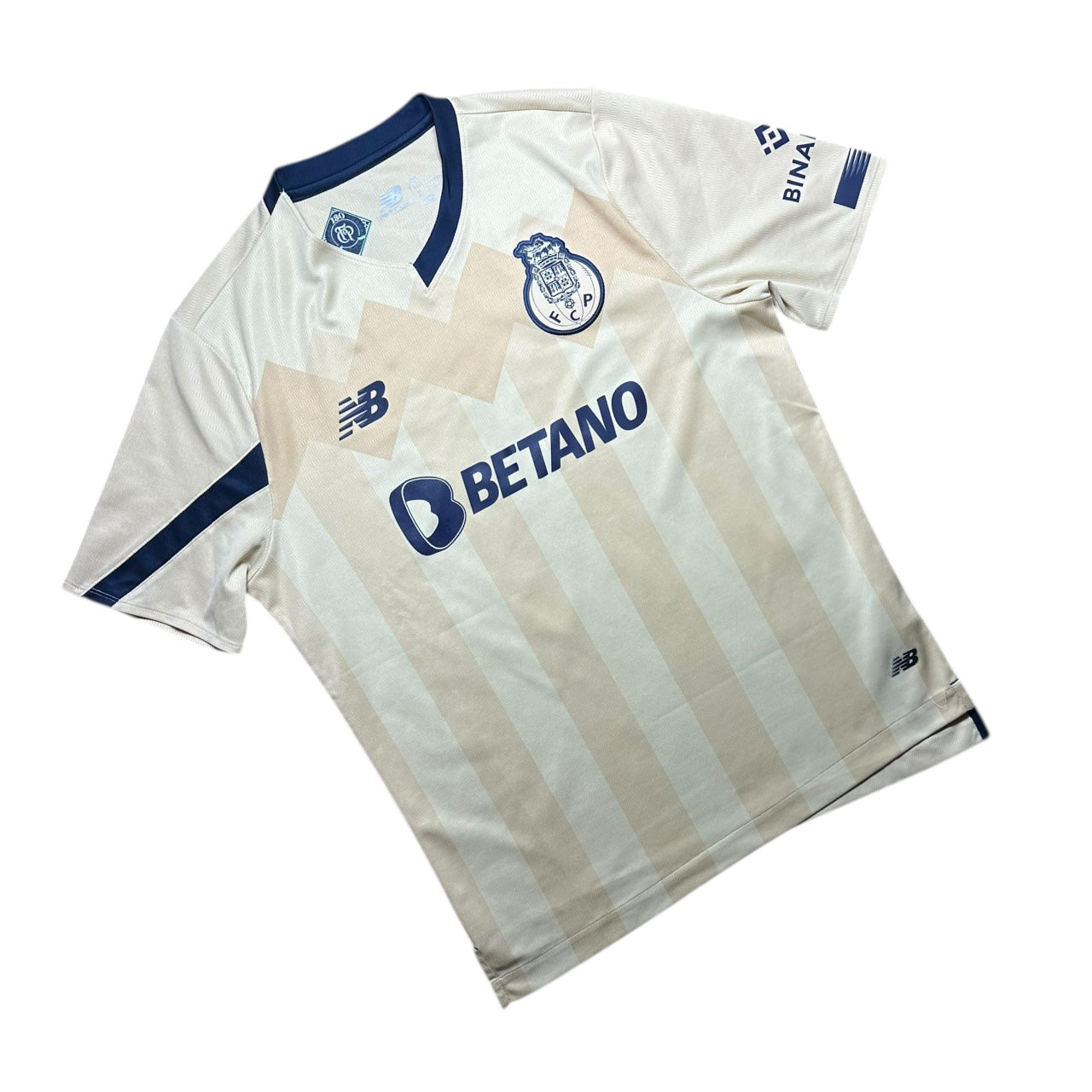 Porto Football Shirt 2023/2024 Away Pepe 3 (M)