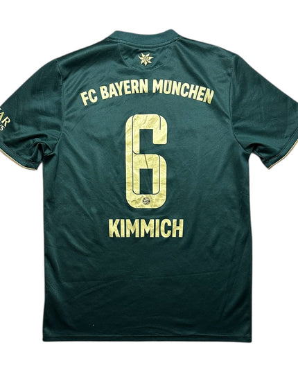 Bayern Munich Football Shirt 2021/2022 Oktoberfest Kimmich 6 (L)