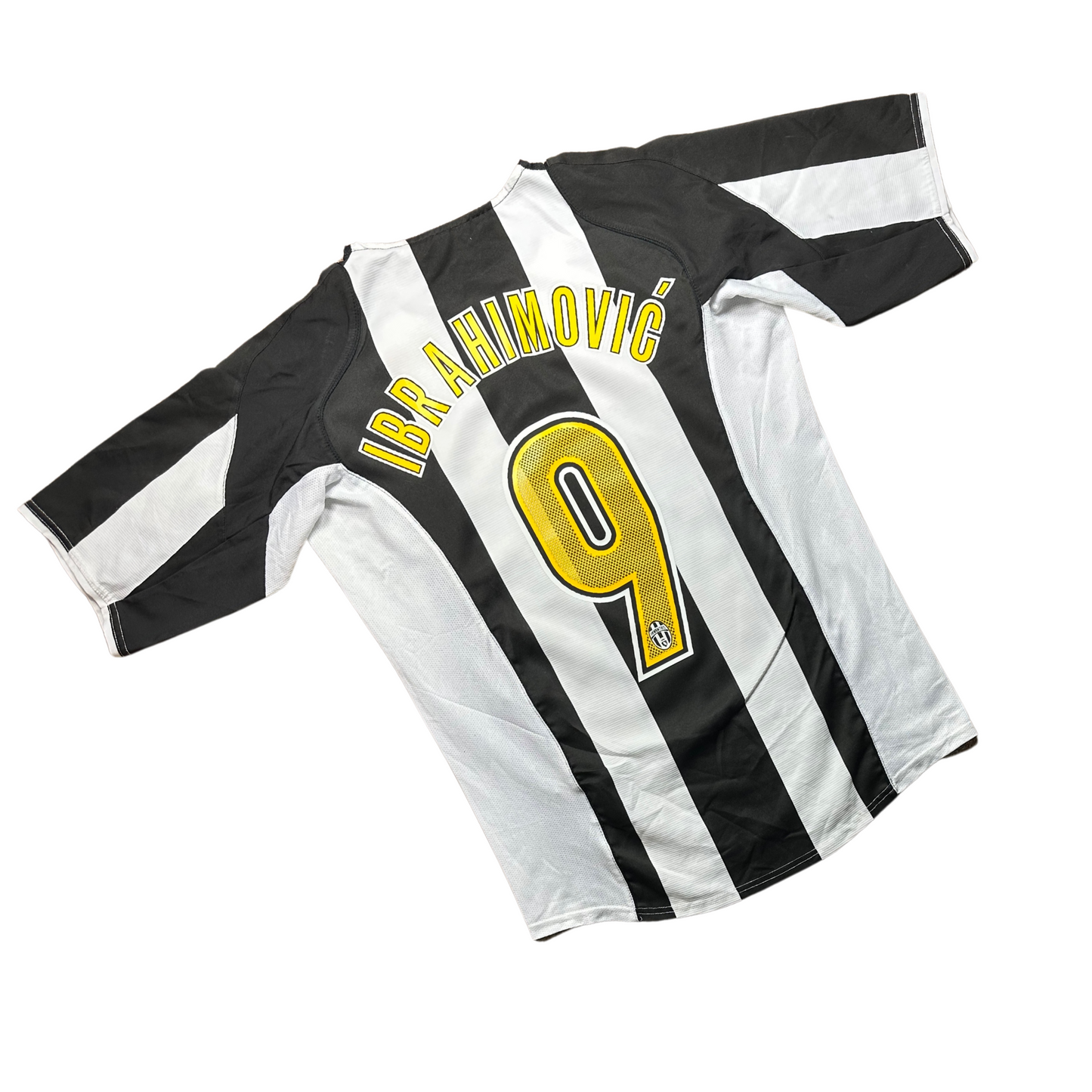 Juventus 2004/2005 Home Football Shirt Ibrahimovic (9)