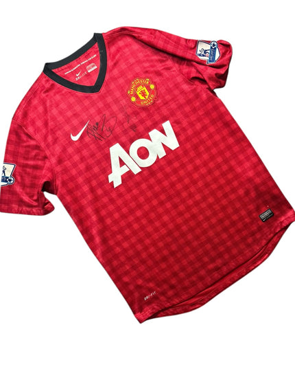 Manchester United Football Shirt Home 2012/2013 V.Persie 20 Signed (L)