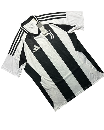 Juventus Football Shirt Home 2024/2025 BNWT (L)