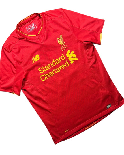 Liverpool Football Shirt 2016/2017 Home Coutinho 10 (M)