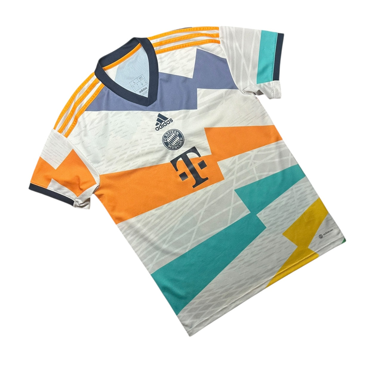 Bayern Munich Football Shirt Fourth 2022/2023 ‘50th Anniversary’ (L)