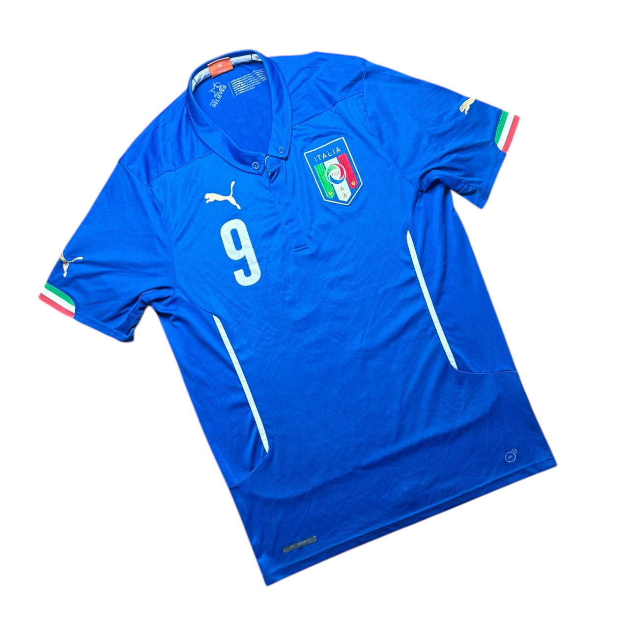 Italy Football Shirt 2014/2015 Home Balotelli 9 (L)