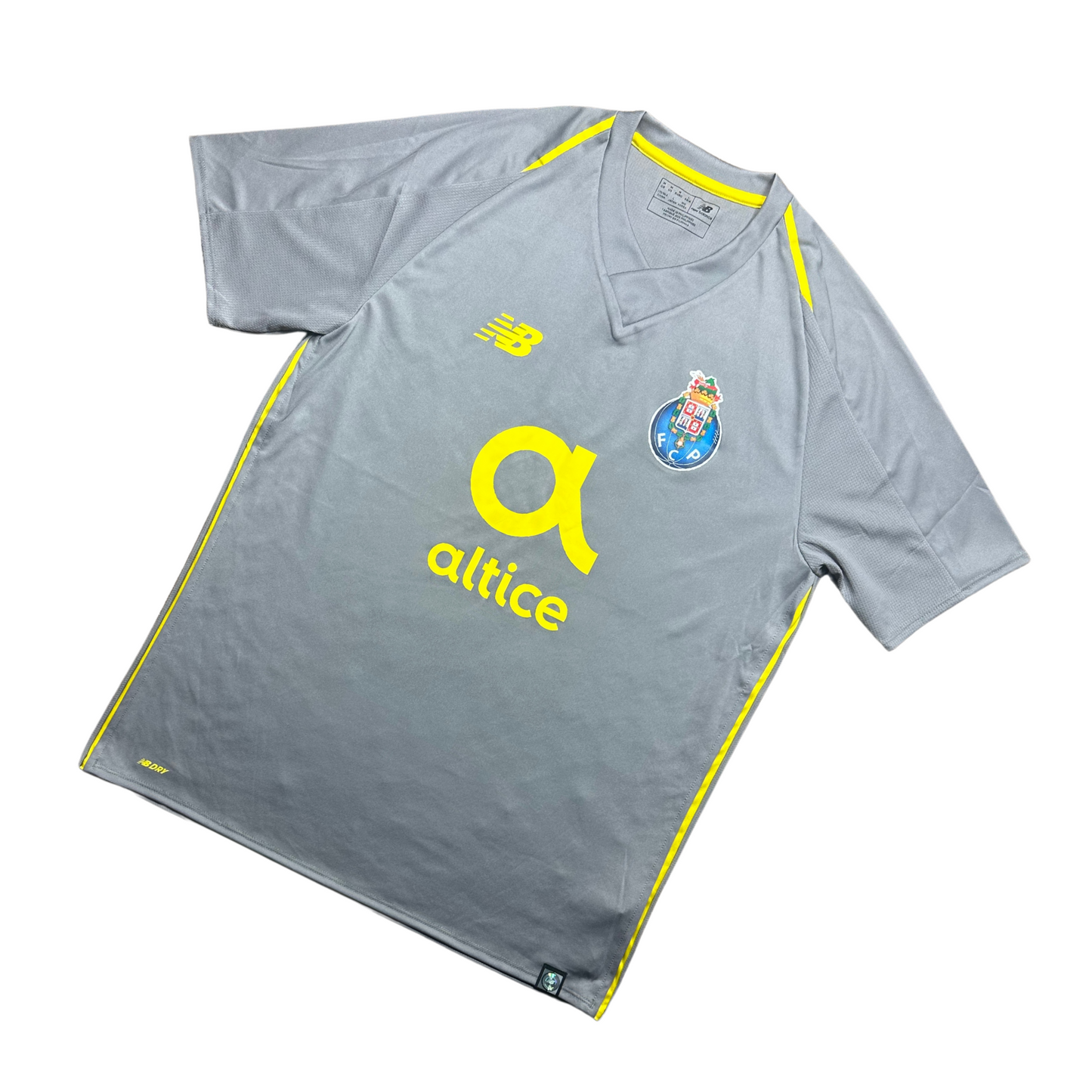 Porto 2018/2019 Away Football Shirt