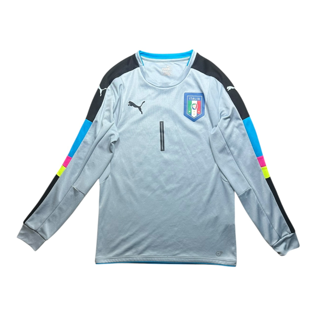 Italy Football Shirt 2016/2017 Goalkeeping Buffon 1 (M)