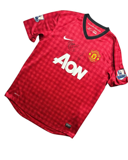 Manchester United Football Shirt Home 2012/2013 V.Persie 20 Signed (L)